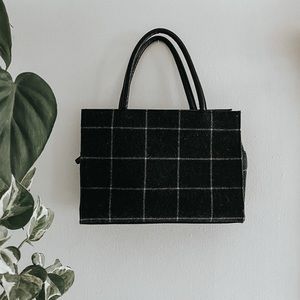 B&W grid purse